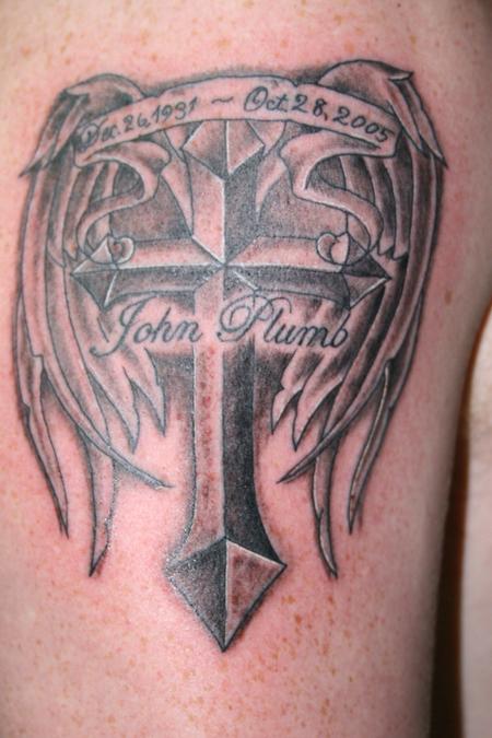 Tattoos - Winged Cross - 85875